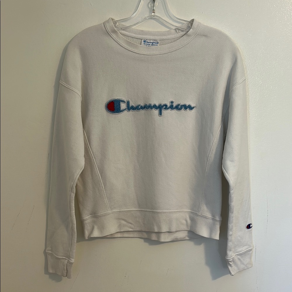 Vintage Champion Women’s Reverse Weave Crewneck White Sweatshirt size XS.